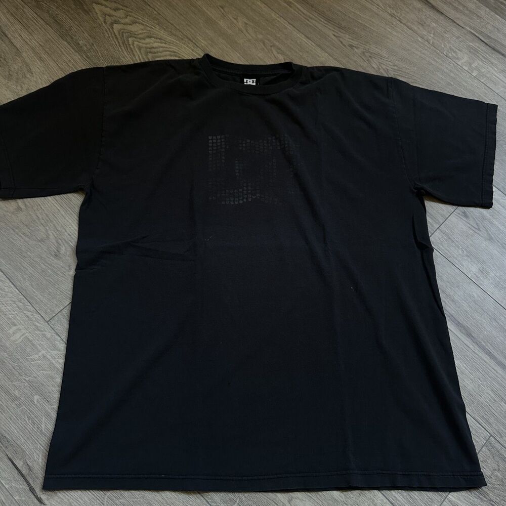 DC Black Graphic Tee - Y2K Vintage T-Shirt